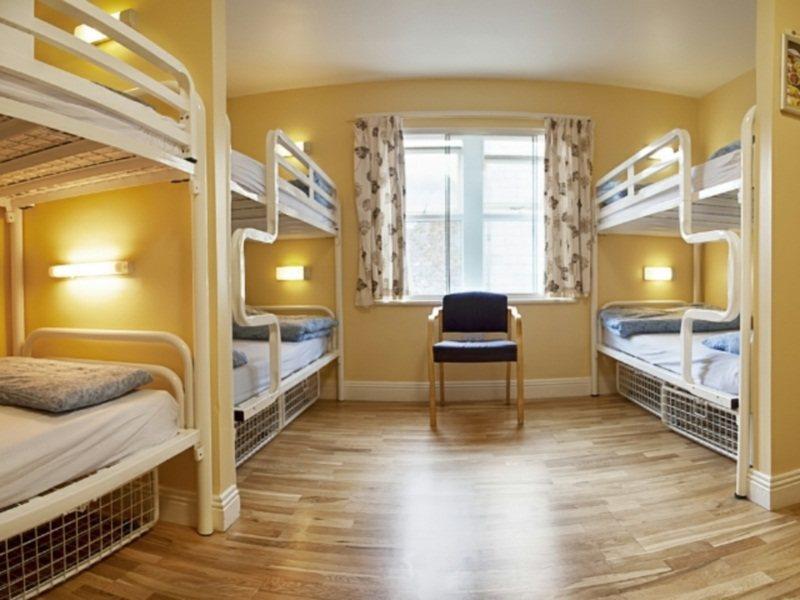 Snoozles Quay Street Tourist Hostel Galway Exterior foto